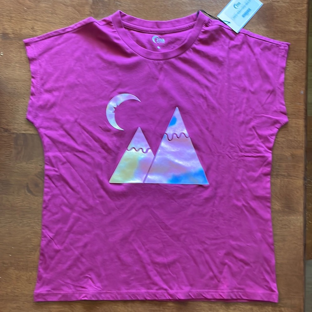NWT Zyia Dark Fuchsia Mountain Short Sleeve T